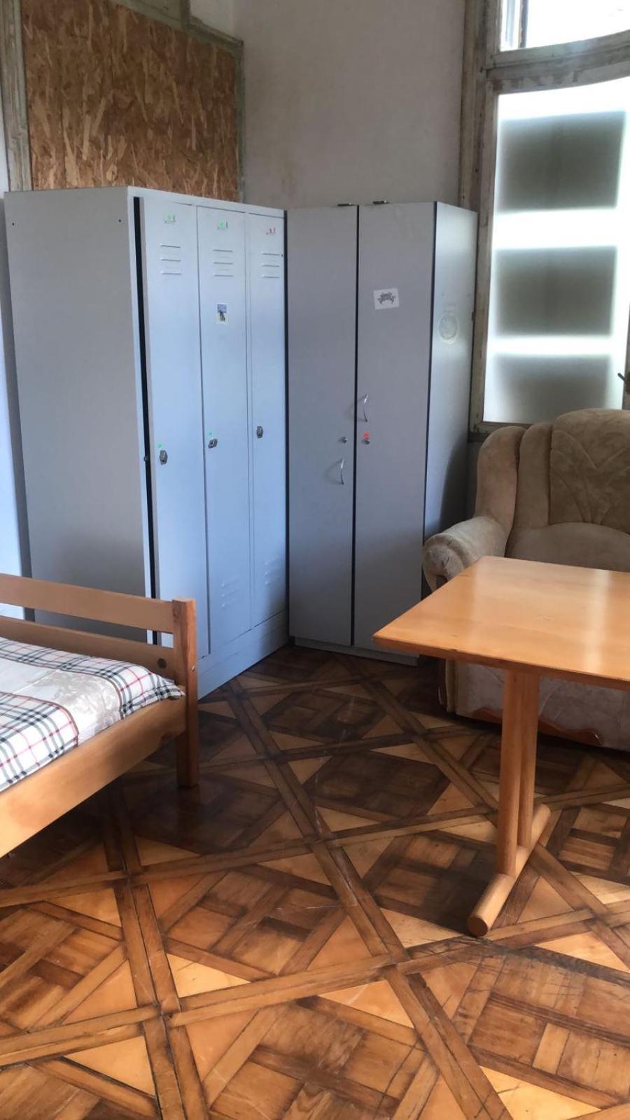 Hostel Mif Ivano-Frankivsk Ngoại thất bức ảnh